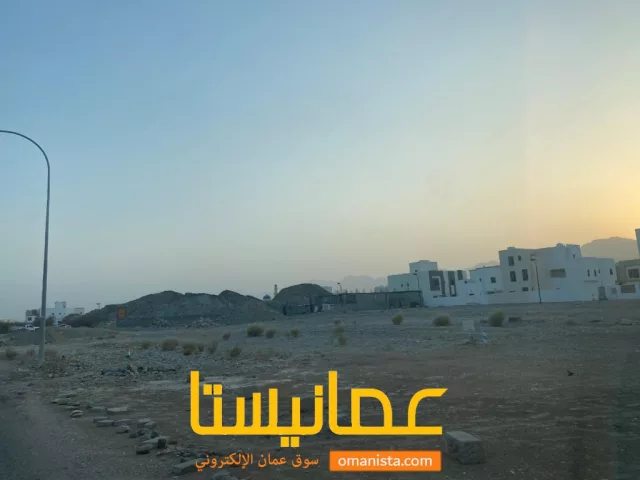 للبيع ارخص ارض بالعامرات مدينة النهضه