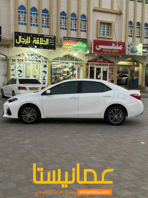 كرولا وارد