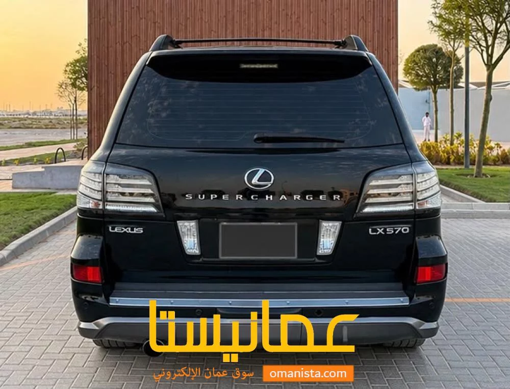 Lexus LX570