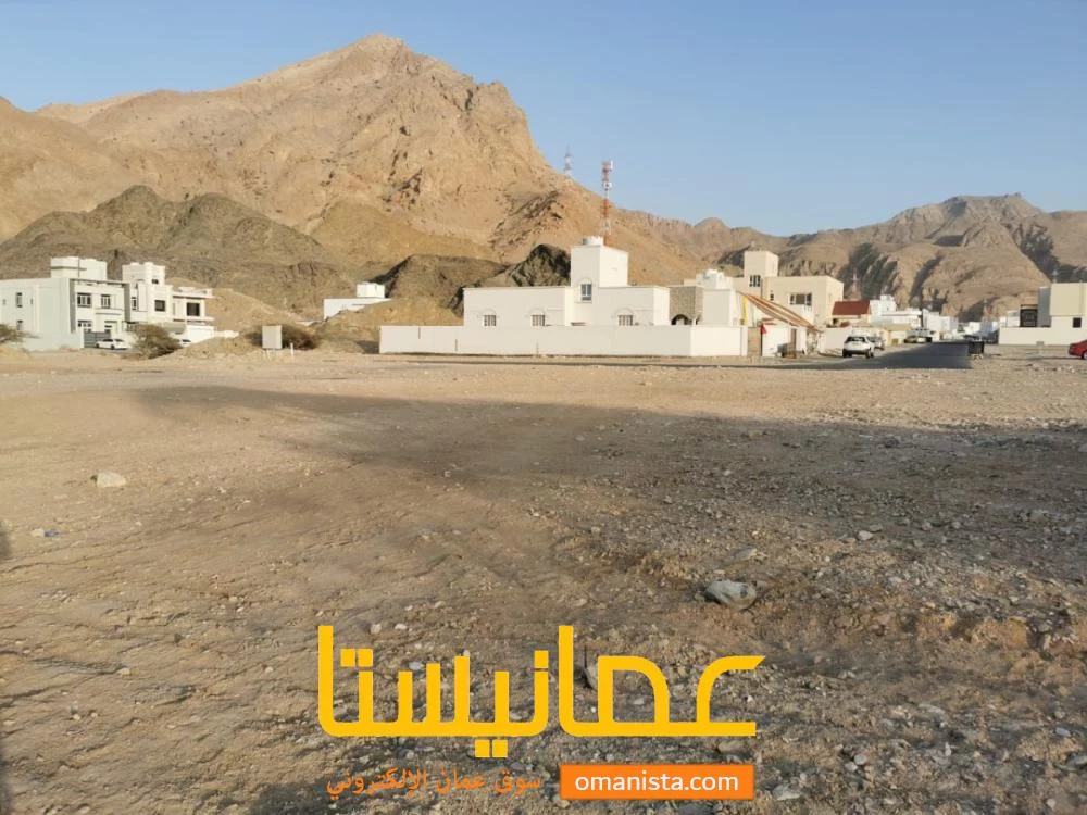 بيعه مستعجله ارض بها ملاحظه