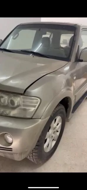قطع غيار باجيرو 2004