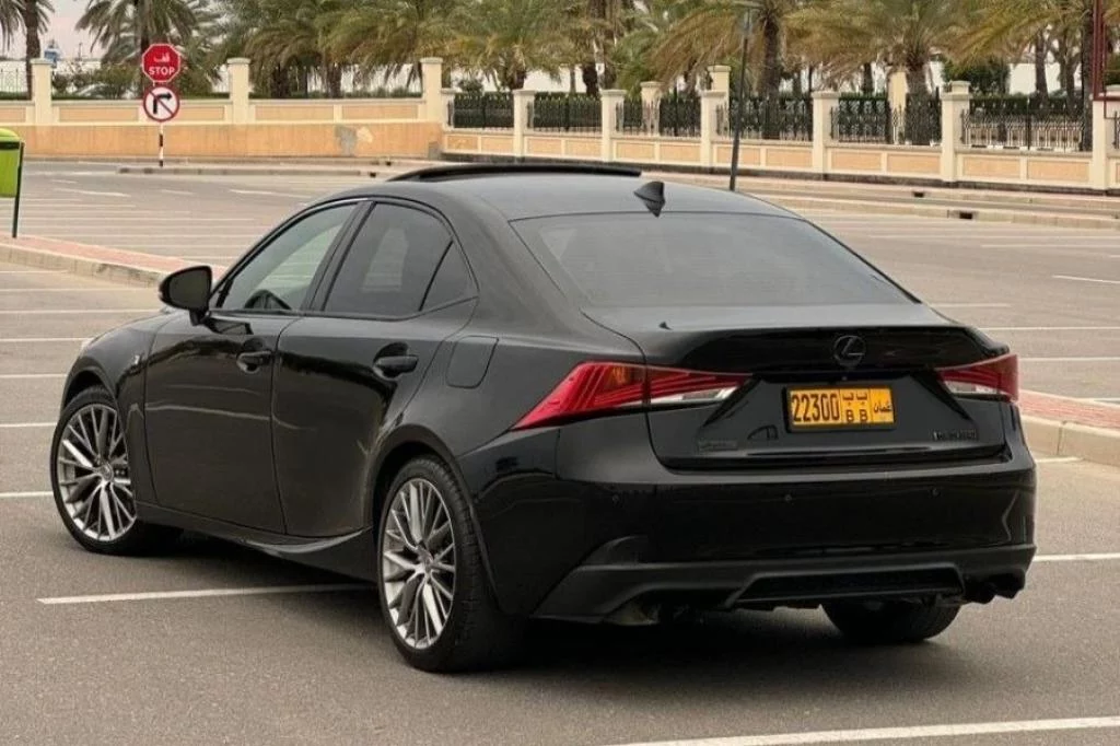 لكسز اي اس 350 مديل 2019