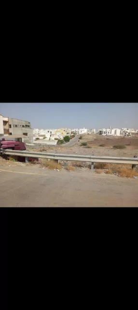 من الاراضي النادرة في المعبيلة سكني تجاري4/5