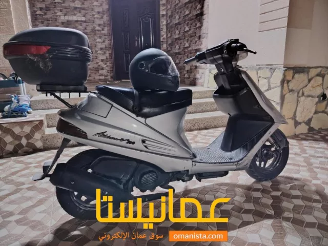 دراجة للبيع سوزوكي ١٠٠ سي سي