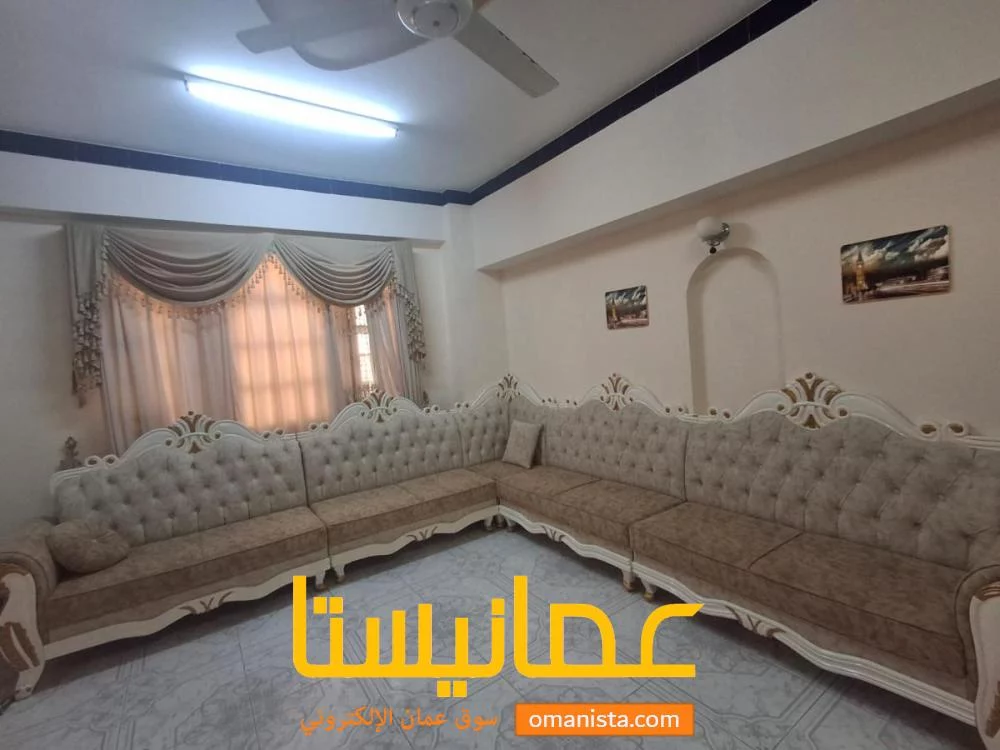 مجلس للبيع