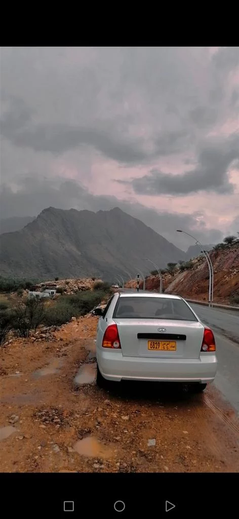 اكسنت للبيع نظيفه  دق سلف وتوكل جير عادي.. الابواب منول.