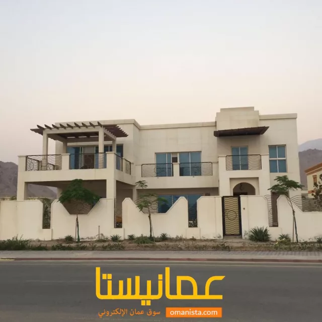 مسندم دبا البيعة