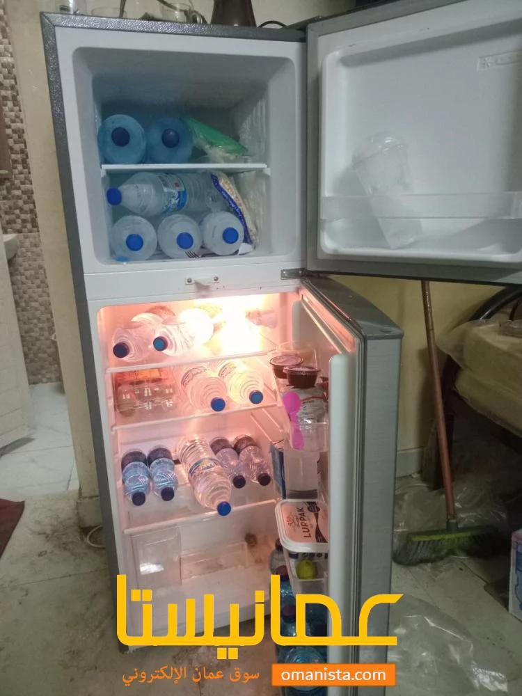 ثلاجه ممتازه بحاله الزيرو استخدام خفيف