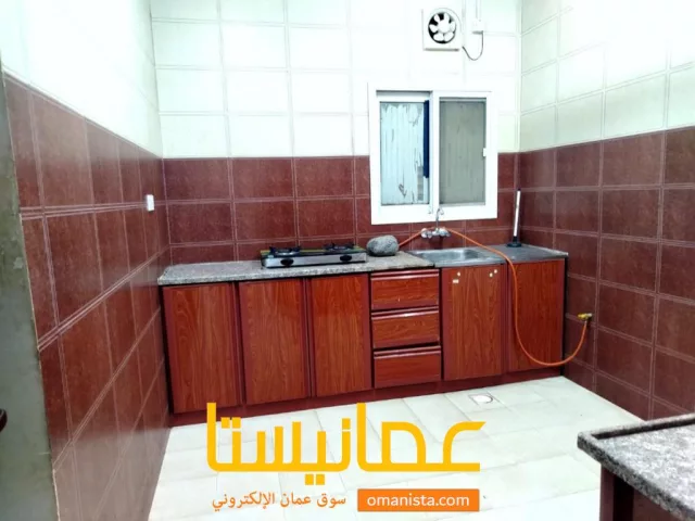 شقه بالمعبيله مؤثثه مطلوب مقدم شهرين