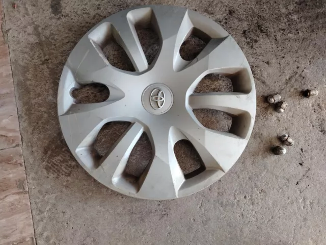 إطارات مع رنجات مقاس 205/65  R16