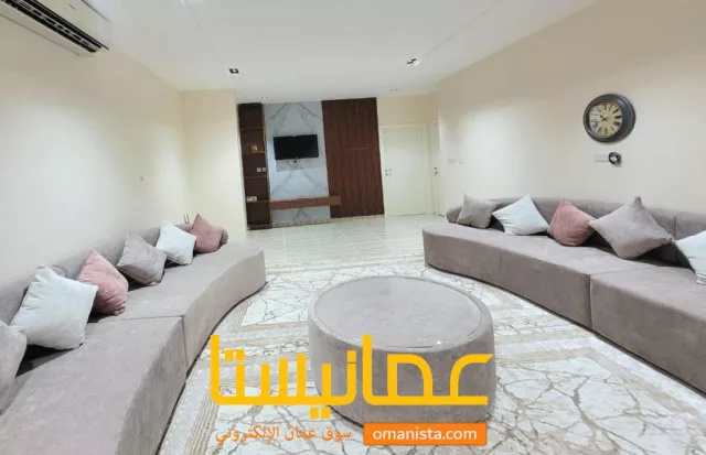 شقة جديدة للايجار اليومي بصلالة (عوقد)