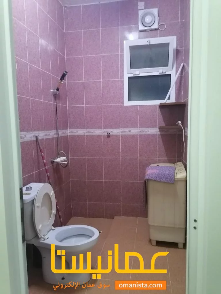 غرف وشقق للايجار