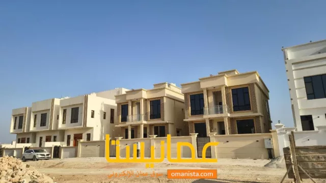 فيلا للايجار صلالة المروج إتين