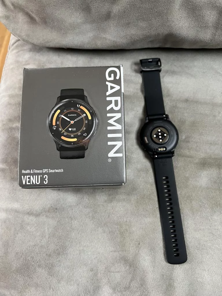 ساعه جارمن Venu 3 استخدام شهر