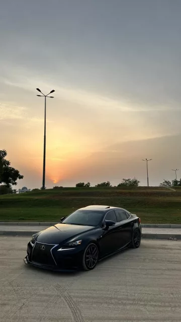 لكزس is 350F سبورت موديل 2016