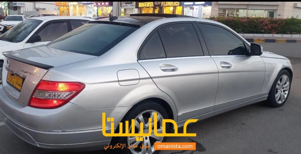 مرسدس للبيع 2009 نظيف