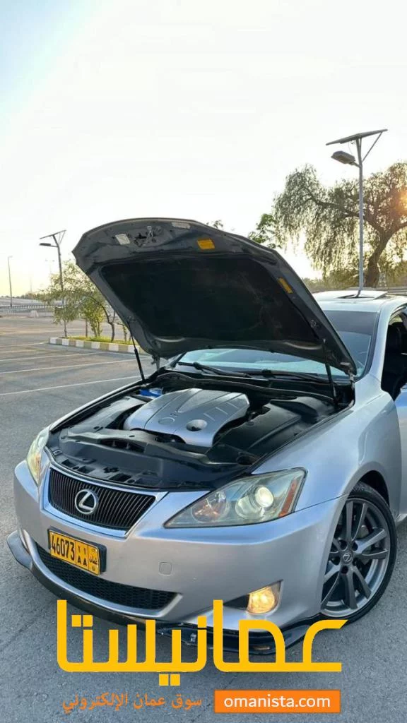 لكزس is 350 موديل 2006