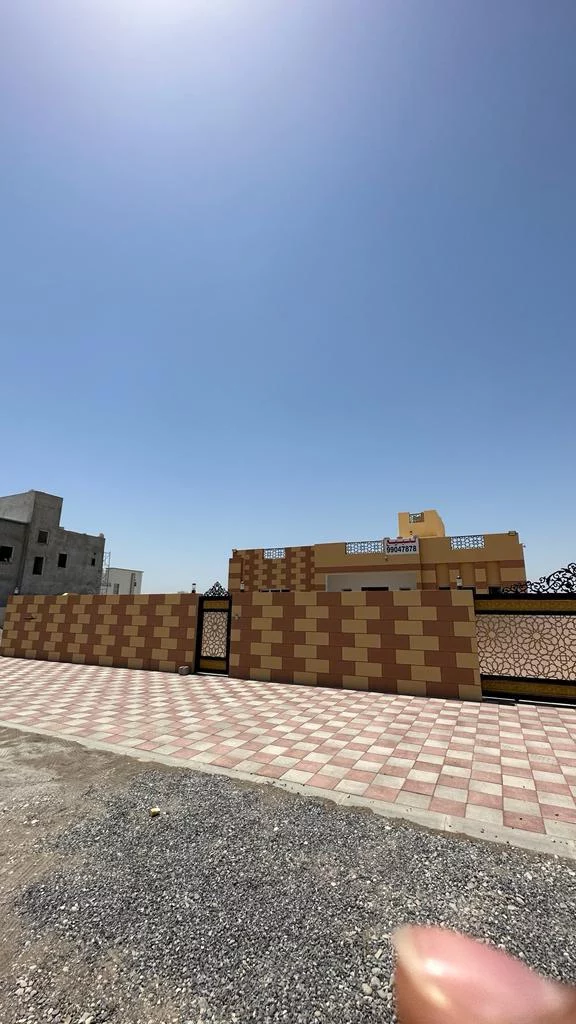 فيلا للبيع غي ولاية بركاء