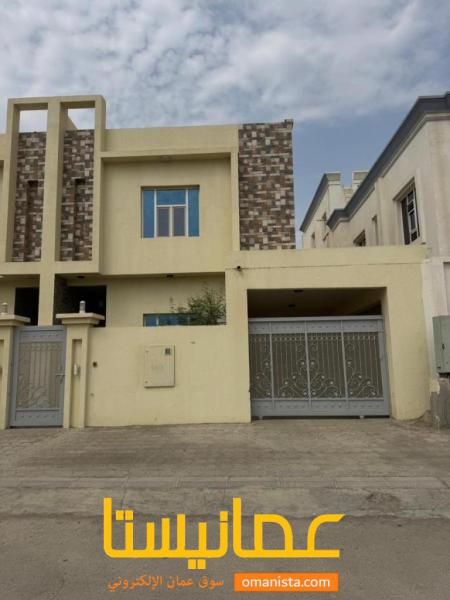 جزء من توين فيلا للبيع في العوابي الاولى بوشر