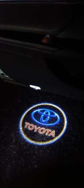 غير إضاءة أبواب سيارتك بسعر مغري