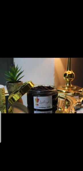 للبيع بخور عود فخم بسعر مغري