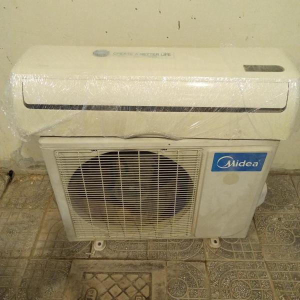 مكيفات سبلت يونت مستعملات. 5 طن