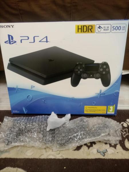 سوني 4 مستخدمه شبه جديده