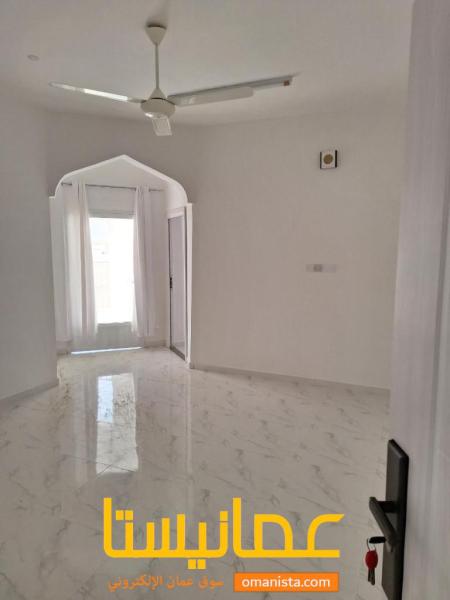 شقة للإيجار في مرتفعات عبري 3 بالقرب من جامع مرتفعات عبري