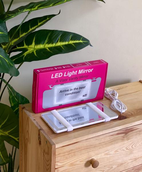 مرايا LED للسيارة