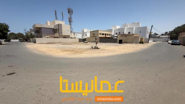 ارض كونر للبيع زراعيه الحيل الشماليه مساحة 827 متر