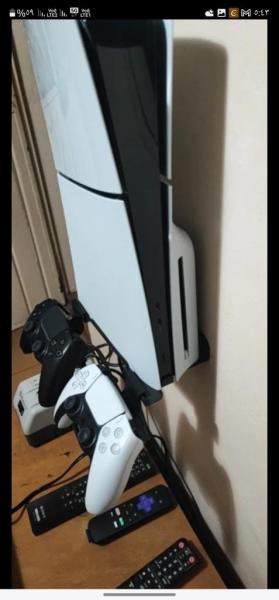 ستاند حائط سوني 5 بأقل سعى