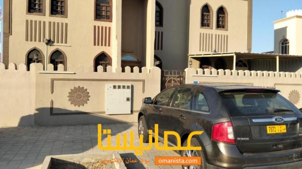 فلة بنظام طابقين ونصف بمدخلين مستقلين