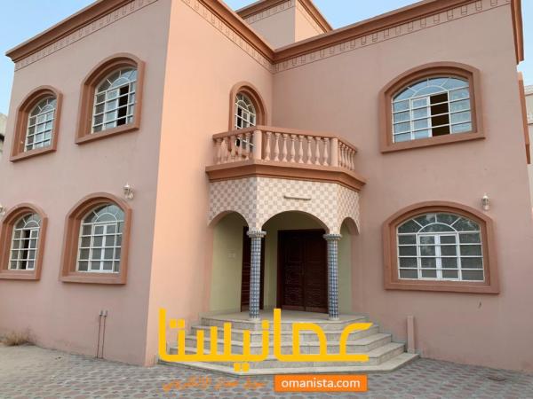 للبيع فيلا في السيب الحيل الشماليه