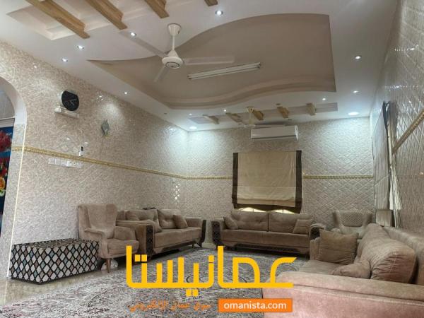 للبيع فيلا ب الحيل الشماليه