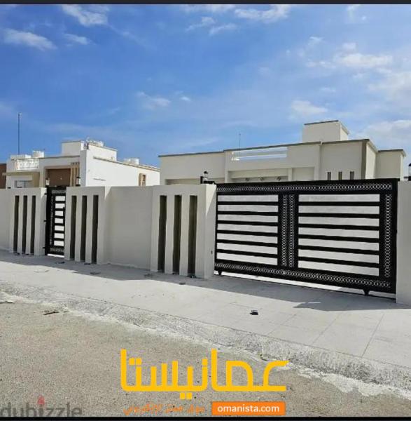 للبيع منزل في بركاء