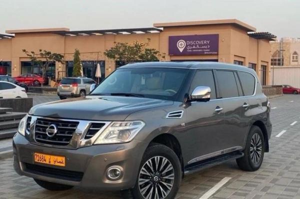 نيسان بترول 2014 نظيف للبيع