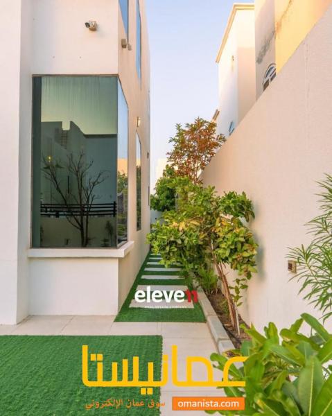 شقه ايجار سنوي في العامرات 2غرف حمامين وصاله ومطبخ بلكونه اطلاله