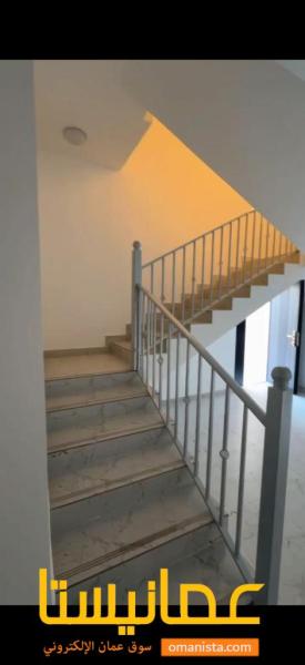 فيلا للبيع في العامرات