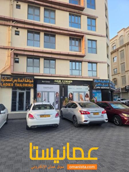 فرصة للبيع محل تجاري بالخوض السابعه