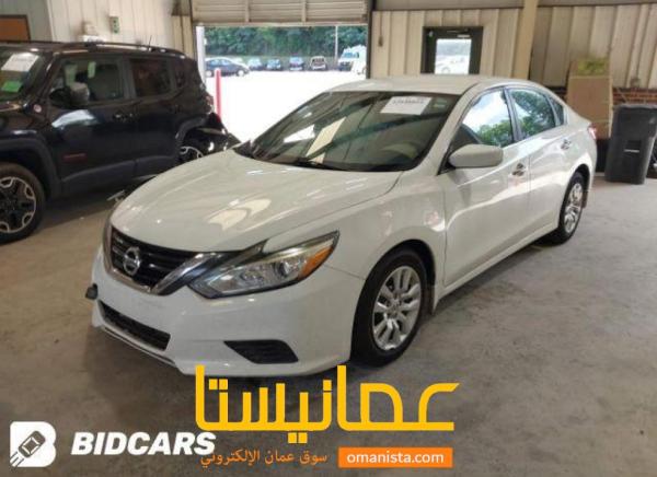 التيما 2017 s ابيض داخل بيج بحادث بسيط باب ومدجار ايرباجات وكاله