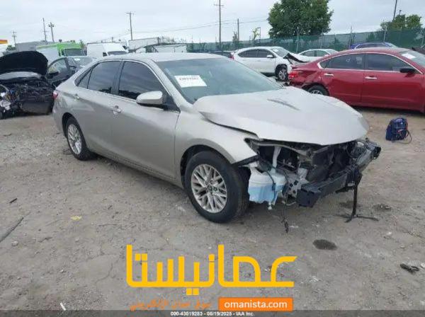 تويوتا كامري 2017 LE ذهبي داخل بيج بمواصفات رنجات شاشه مثبت سرعه