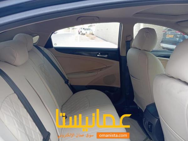 للبيع سيارة سوناتا نظيفة موديل ٢٠١٣