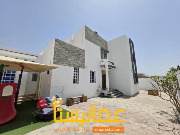 فيلا مستقلة للبيع الموقع : ولاية السيب