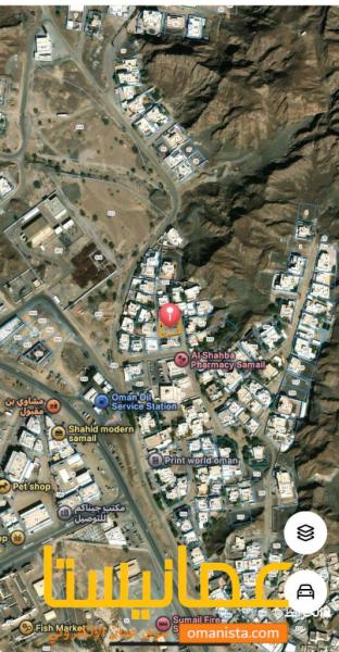 ارض للبيع ولاية سمائل المدره خلف محطة نفط عمان