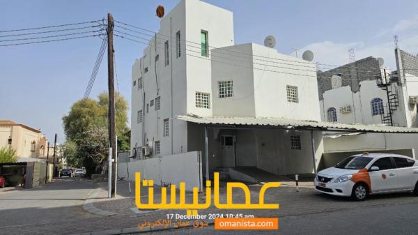 للبيع مبنى في الغبرة الشمالية