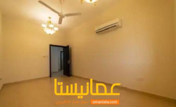 شقة 2 غرف نوم للايجار الموالح مسقط