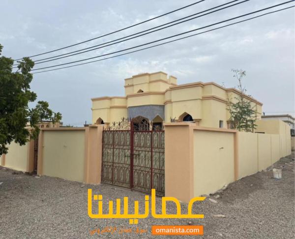 للايجار بيت ممتاز تم صيانتها بموقع ممتاز في الخابورة في السرحات 