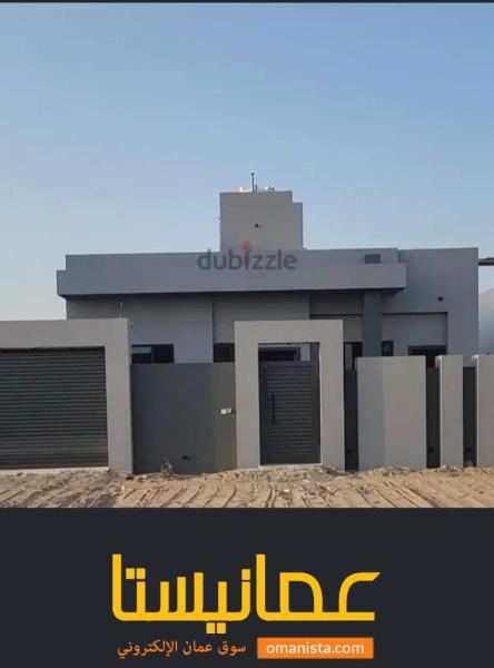 للبيع فيلا جديدة وراقية بطابق واحد في الرميس على الشارع