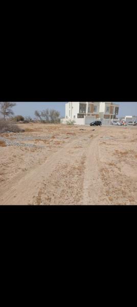 للبيع أرض سكنية في بركاء الرميس شمال مميزة