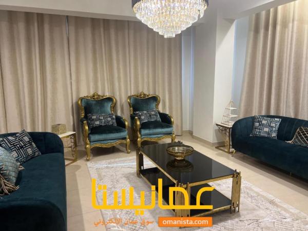 للايجار شقة في بوشر خلف فندق روزنا مفروشة